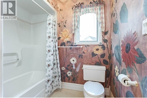 6655 Cosens Bay Road - Photo 39