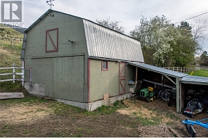 6655 Cosens Bay Road - Photo 90