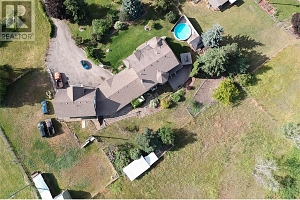 6655 Cosens Bay Road - Photo 94