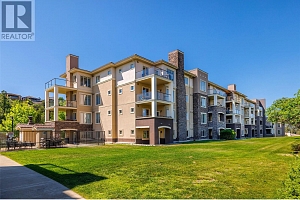 1873 Country Club Drive Unit# 2415 - Photo 11