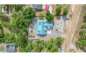 7271 Dunwaters Road - Photo 22