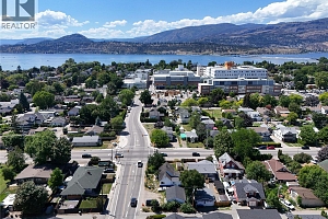 706 Rose Avenue - Photo 2