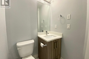 722 Coopland Crescent Unit# 2 - Photo 2