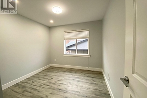 722 Coopland Crescent Unit# 2 - Photo 5