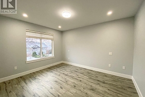 722 Coopland Crescent Unit# 2 - Photo 7