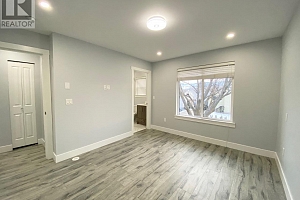 722 Coopland Crescent Unit# 2 - Photo 8