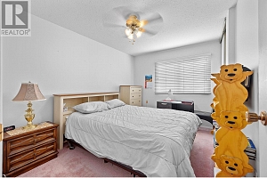 555 Rowcliffe Avenue Unit# 204 - Photo 14