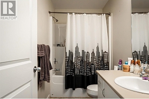 1481 Glenmore Road N Unit# 301 - Photo 14