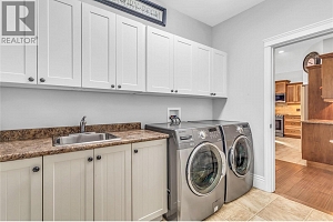 4450 GORDON Drive Unit# 105 - Photo 16