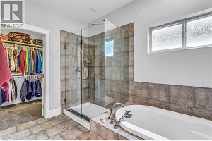 4450 GORDON Drive Unit# 105 - Photo 20