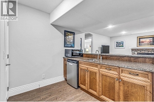 4450 GORDON Drive Unit# 105 - Photo 23