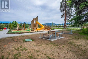 4450 GORDON Drive Unit# 105 - Photo 45