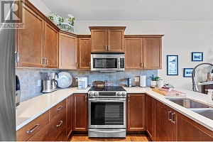 2140 Serrento Lane - Photo 11