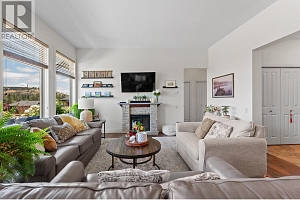 2140 Serrento Lane - Photo 18