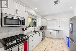 2140 Serrento Lane - Photo 38