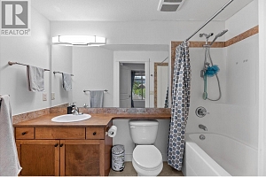 2551 Shoreline Drive Unit# 204 - Photo 9