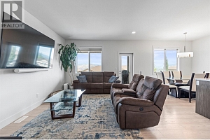 933 Mount Robson Place Unit# 10 - Photo 10