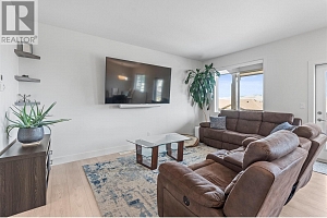 933 Mount Robson Place Unit# 10 - Photo 11