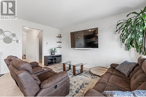 933 Mount Robson Place Unit# 10 - Photo 12