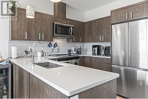 933 Mount Robson Place Unit# 10 - Photo 15