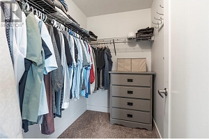 933 Mount Robson Place Unit# 10 - Photo 33