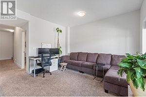 933 Mount Robson Place Unit# 10 - Photo 40