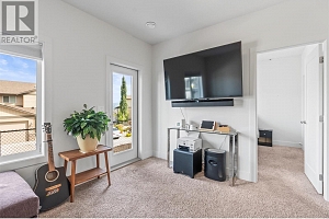 933 Mount Robson Place Unit# 10 - Photo 41