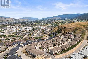 933 Mount Robson Place Unit# 10 - Photo 59