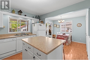 2270 Wilson Avenue - Photo 19