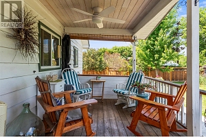 2270 Wilson Avenue - Photo 32