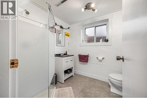 5895 Collison Road - Photo 20