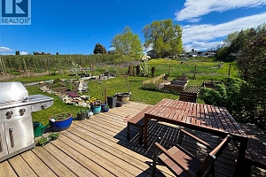5895 Collison Road - Photo 26