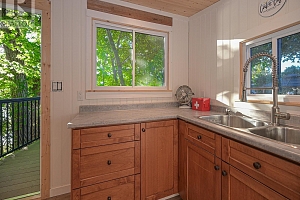 7998 Okanagan Landing Road - Photo 10