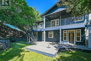 7998 Okanagan Landing Road - Photo 24