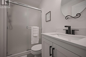 7998 Okanagan Landing Road - Photo 28