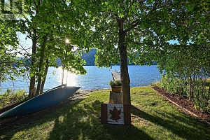 7998 Okanagan Landing Road - Photo 5