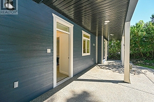 7998 Okanagan Landing Road - Photo 50