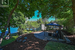 7998 Okanagan Landing Road - Photo 6