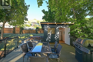 7998 Okanagan Landing Road - Photo 9