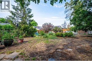 988 Glengarry Street - Photo 13