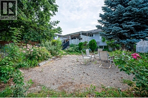 988 Glengarry Street - Photo 15