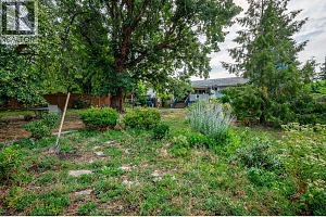 988 Glengarry Street - Photo 6