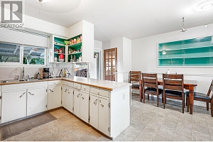 988 Glengarry Street - Photo 7