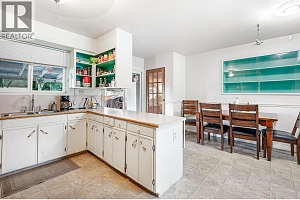 988 Glengarry Street - Photo 7