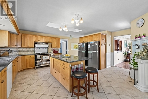1282 Lakeview Cove Place - Photo 12