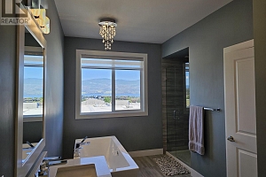 2363 Hawks Boulevard - Photo 16