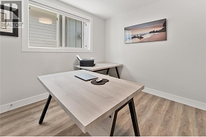 2363 Hawks Boulevard - Photo 19