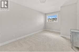2363 Hawks Boulevard - Photo 9