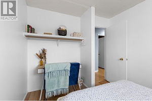 955 Hickory Road - Photo 18