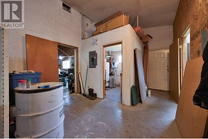 9050 Kalamalka Road - Photo 71